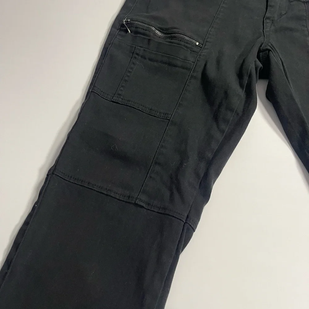UnionBay Cargo Pants Womens Juniors Size 3 Blaire Black Tapered Leg Zip Pockets - Picture 6 of 16